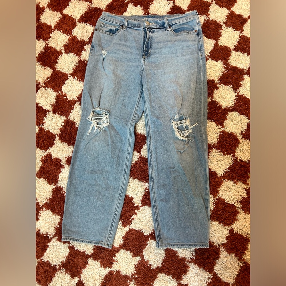 Old navy mid rise boyfriend loose jean size 10